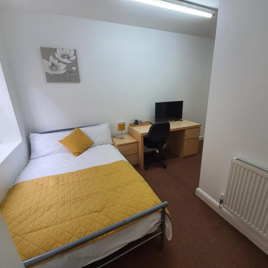 D19 Sangha Hall Leicester Bagian luar foto